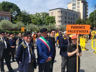 Biella si fa Onore al Raduno Nazionale dell'Artiglieria di Gorizia Biella si fa Onore al Raduno Nazionale dell'Artiglieria di Gorizia