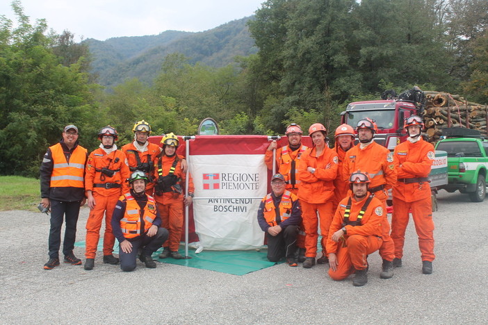 Le squadre AIB di Azoglio e Masserano a Crevacuore per un'esercitazione FOTO
