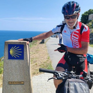 Da Oropa a Santiago: Andrea Mercando dedica il Cammino alla “Passione di Sordevolo”