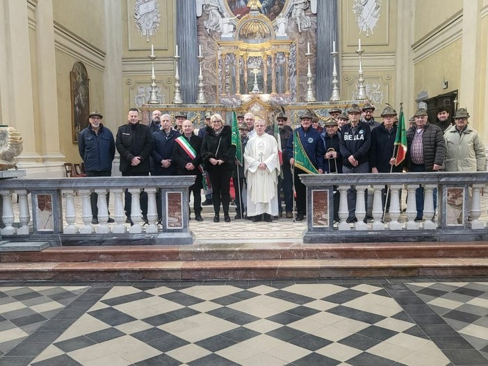 Alpini, torna il raduno al Colle San Carlo in ricordo delle penne mozze della Valle Elvo (foto di repertorio)