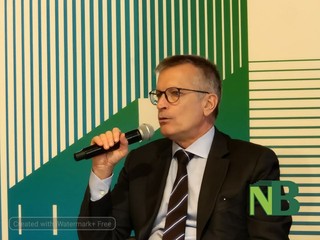 Cavaglià, A2A investe su plastica e tessuti: nuovi impianti e oltre 60 milioni in Piemonte Cavaglià, A2A investe su plastica e tessuti: nuovi impianti e oltre 60 milioni in Piemonte