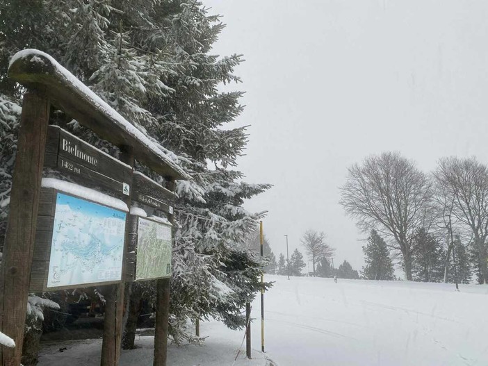 Neve a Bielmonte, il paesaggio è magico (foto dalla pagina Facebook di Bielmonte)