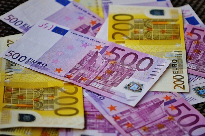 Bankitalia conferma: la crisi colpisce il Piemonte, ma non lo affonda (e, nel dubbio, si risparmia)