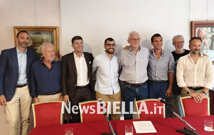 Pallacanestro Biella riparte, pronti 150mila euro di investimenti per il rilancio del basket rossoblù FOTO e ViDEO Pallacanestro Biella riparte, pronti 150mila euro di investimenti per il rilancio del basket rossoblù FOTO e ViDEO