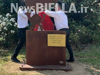 Biella rende omaggio ai Bersaglieri, inaugurato il nuovo monumento in piazza La Marmora FOTO e VIDEO di Massimo Giacobbe per newsbiella.it