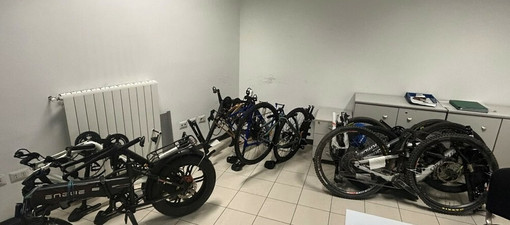 GPS nel manubrio fa saltare i piani, trovate bici rubate e pronte per l’estero al Porto di Genova: tre prese a Biella GPS nel manubrio fa saltare i piani, trovate bici rubate e pronte per l’estero al Porto di Genova: tre prese a Biella