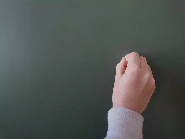 Coggiola, un incontro per parlare del mondo giovanile e della comunità educante Coggiola, un incontro per parlare del mondo giovanile e della comunità educante