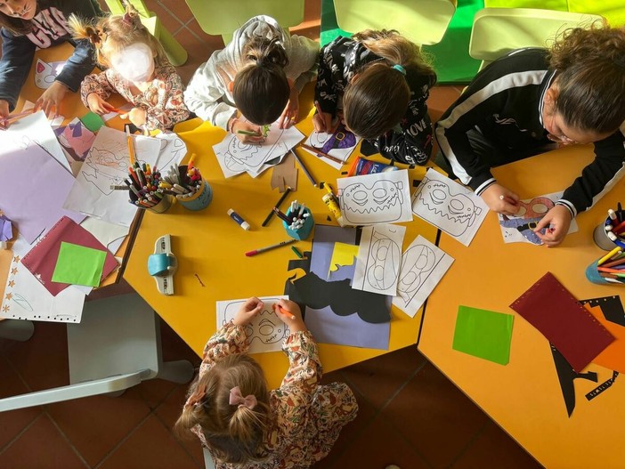 A Benna un laboratorio di Primavera tra letture e giardinaggio