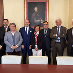 In foto da sinistra: Roberto Fiorini AD Gruppo Banca di Asti, Andrea Quaregna Segretario Generale Fondazione CR Biella, Michele Colombo Presidente Fondazione CR Biella, Maurizio Rasero Presidente Gruppo Banca di Asti, Marilena Bolli, Gabriele Mello Rella (Vice Presidente Gruppo Banca di Asti), Alberto Cresto, Roberto Cerreia Vioglio (Vice Presidente Fondazione CR Biella) In foto da sinistra: Roberto Fiorini AD Gruppo Banca di Asti, Andrea Quaregna Segretario Generale Fondazione CR Biella, Michele Colombo Presidente Fondazione CR Biella, Maurizio Rasero Presidente Gruppo Banca di Asti, Marilena Bolli, Gabriele Mello Rella (Vice Presidente Gruppo Banca di Asti), Alberto Cresto, Roberto Cerreia Vioglio (Vice Presidente Fondazione CR Biella)