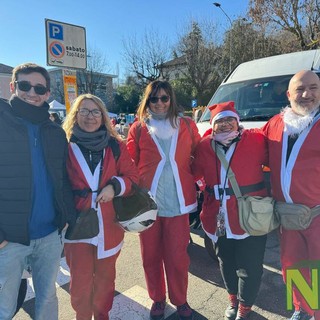 Da Gli Orsi di Biella a Mongrando, clima di festa per l'arrivo dei Babbi Natali in Moto (servizi di Davide Finatti e Ciro Simoni per newsbiella.it) Da Gli Orsi di Biella a Mongrando, clima di festa per l'arrivo dei Babbi Natali in Moto (servizi di Davide Finatti e Ciro Simoni per newsbiella.it)