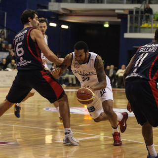 Basket - La sfida tra Angelico e Casale in cifre Basket - La sfida tra Angelico e Casale in cifre
