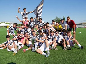 La Biellese Under 16 è campione regionale: decide Sasso nella finale con la CBS - Foto Biellese 1902 La Biellese Under 16 è campione regionale: decide Sasso nella finale con la CBS - Foto Biellese 1902