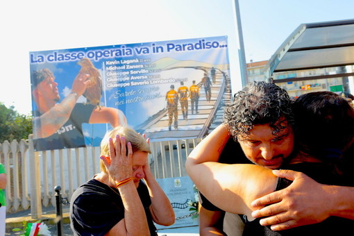 Dal Nord/Ovest, strage di Brandizzo, nuovi avvisi di garanzia per Rfi. Sicurezza e Lavoro: "Procedure inadeguate" Dal Nord/Ovest, strage di Brandizzo, nuovi avvisi di garanzia per Rfi. Sicurezza e Lavoro: "Procedure inadeguate"
