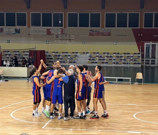 Basket serie C: al Pajetta TEENS-Area Pro Piossasco Basket serie C: al Pajetta TEENS-Area Pro Piossasco