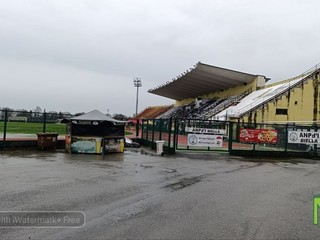 Babbo Natale Paracadutista a Biella: niente lancio dal cielo, ma regali ai bambini