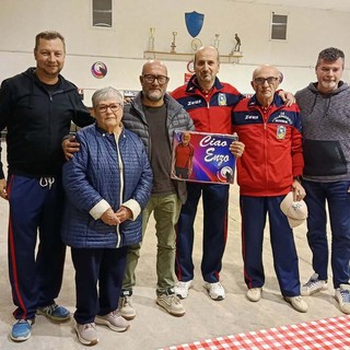 Bocce: sport, amicizia e solidarietà al 1° Memorial Enzo Stasia (foto dalla pagina Facebook di Comune di Valdilana)