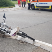 Biella, scontro tra bici e auto in via Milano: giovane al Pronto Soccorso (foto di repertorio) Biella, scontro tra bici e auto in via Milano: giovane al Pronto Soccorso (foto di repertorio)