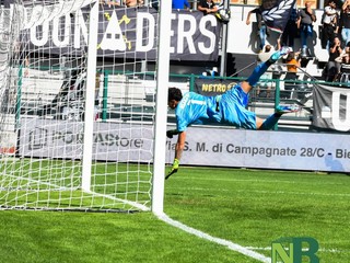 Calcio, finisce 1-0 tra Biellese e NovaRomentin al “La Marmora-Pozzo” di Biella FOTO Enrico Eletto per newsbiella.it Calcio, finisce 1-0 tra Biellese e NovaRomentin al “La Marmora-Pozzo” di Biella FOTO Enrico Eletto per newsbiella.it