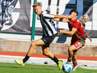 Calcio, finisce 1-0 tra Biellese e NovaRomentin al “La Marmora-Pozzo” di Biella FOTO Enrico Eletto per newsbiella.it Calcio, finisce 1-0 tra Biellese e NovaRomentin al “La Marmora-Pozzo” di Biella FOTO Enrico Eletto per newsbiella.it