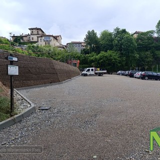 Parcheggio del Bellone al Piazzo, quasi terminato il piazzale, foto Mattia Baù per newsbiella.it