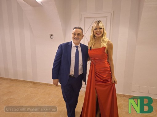 Un viaggio nella nutrizione consapevole con la Kyminasi Diet nell'evento BeautyMed Biella, Dott. Paris: "Grazie a tutti" Un viaggio nella nutrizione consapevole con la Kyminasi Diet nell'evento BeautyMed Biella, Dott. Paris: "Grazie a tutti"