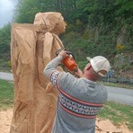 Campiglia Cervo rende omaggio alla "Siunera": inaugurata la statua lignea Campiglia Cervo rende omaggio alla "Siunera": inaugurata la statua lignea