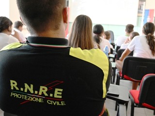 Il Campo scuola “Anche io sono la Protezione Civile” in visita al Comando Provinciale dei Carabinieri di Biella Il Campo scuola “Anche io sono la Protezione Civile” in visita al Comando Provinciale dei Carabinieri di Biella