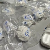 Dal Nord Ovest - Un chilo di cocaina pronto per il mercato dello spaccio: arrestato 22enne Dal Nord Ovest - Un chilo di cocaina pronto per il mercato dello spaccio: arrestato 22enne