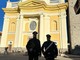I Carabinieri in servizio di pattuglia a piedi presso la stazione di Biella Chiavazza