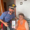 In foto, il Maresciallo Ordinario Fabio Rotolo, Comandante della Stazione Carabinieri di Crevacuore, unitamente alla donna.
