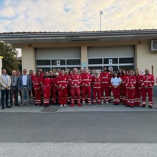 Croce Rossa, il presidente nazionale in visita alla sede di Cavaglià (foto dalla pagina Facebook di Croce Rossa Italiana - Comitato di Cavaglià) Croce Rossa, il presidente nazionale in visita alla sede di Cavaglià (foto dalla pagina Facebook di Croce Rossa Italiana - Comitato di Cavaglià)