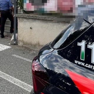 Controlli dei Carabinieri nei giardini di via Friuli