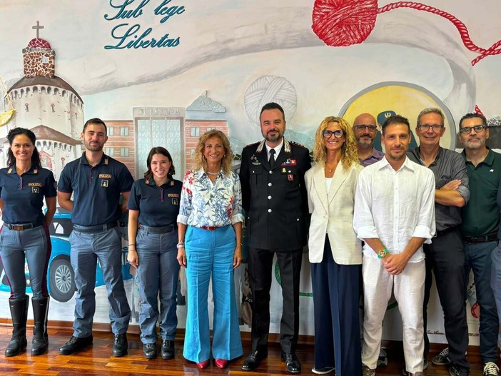 Biella, la Polizia di Stato saluta il Colonnello Marco Giacometti (foto dalla pagina Facebook della Questura di Biella)