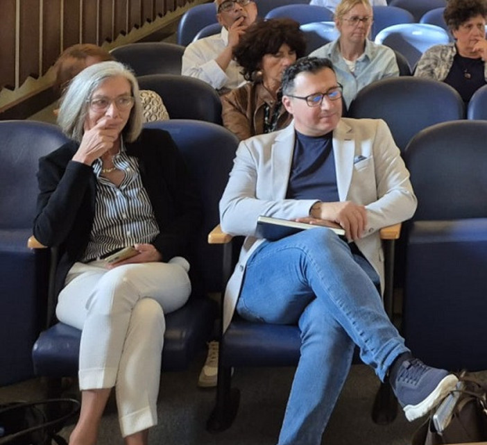 Tutori volontari per minori stranieri non accompagnati: confronto e formazione a Biella (foto Città di Biella) Tutori volontari per minori stranieri non accompagnati: confronto e formazione a Biella (foto Città di Biella)