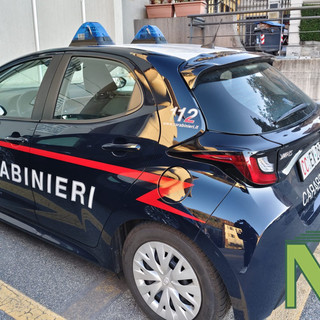 Valdilana, autoarticolato urta un mezzo in sosta (foto di repertorio)