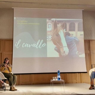 Biella, seminario con l'IIS Bona: focus su Pet Therapy