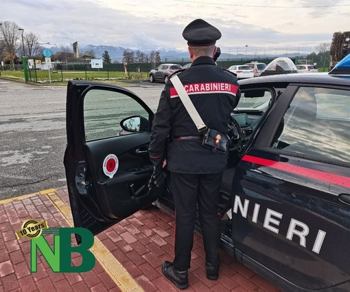 Controlli dei Carabinieri, trovati due giovani irregolari sul territorio (foto di repertorio)