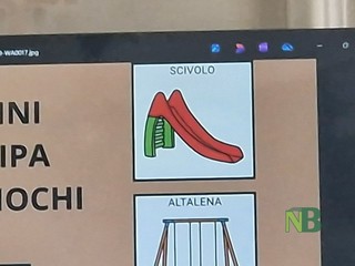 Biella sempre più inclusiva con simboli CAA  nei giochi al parco Arequipa