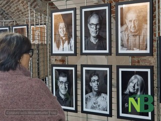 “Ritratti allo specchio”: la mostra che ci invita a guardare oltre le apparenze “Ritratti allo specchio”: la mostra che ci invita a guardare oltre le apparenze