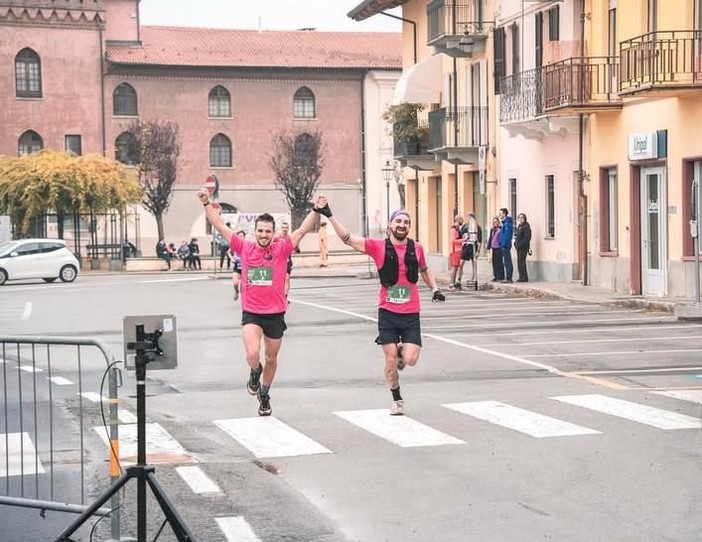 climb runners climb runners