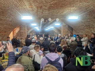 “Ritratti allo specchio”: la mostra che ci invita a guardare oltre le apparenze “Ritratti allo specchio”: la mostra che ci invita a guardare oltre le apparenze