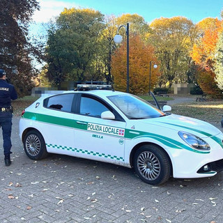 Biella, cesoie da 65 centimetri nello zaino: denunciato dalla Polizia Locale