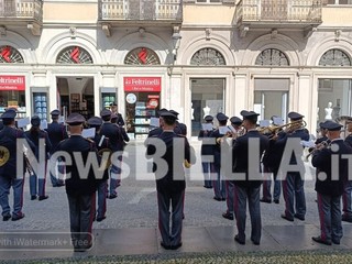 Ai Giardini Zumaglini un monumento per ricordare Francesco Cusano. Olivero: "Un'opera capace di parlare a tutti" FOTO e VIDEO Mattia Baù per newsbiella.it