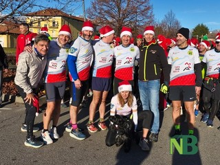 Solidarietà a Candelo con la corsa Degli Elfi: in 200 al via FOTO di Riccardo Tosi per newsbiella.it