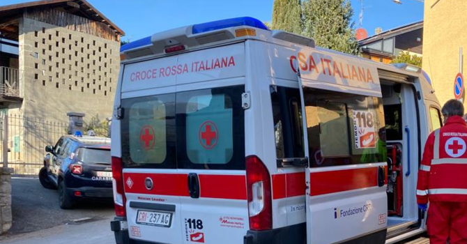 Tragedia a Sandigliano, muore mentre gioca a padel (foto di repertorio) Tragedia a Sandigliano, muore mentre gioca a padel (foto di repertorio)
