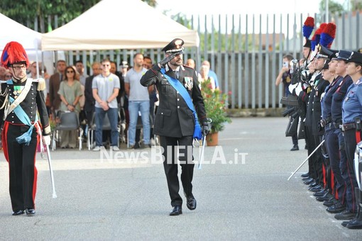 Festa dell’Arma dei Carabinieri, l’addio del Colonnello Giacometti: “Tre anni straordinari, sarò sempre legato a Biella” (servizio di Davide Finatti per newsbiella.it)
