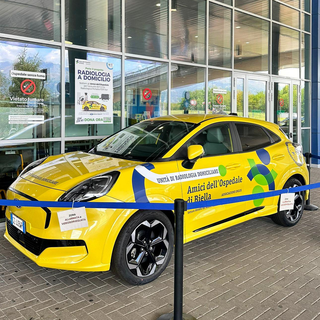 Nuova Assauto dona una Ford Puma Gen-E agli Amici dell’Ospedale: più salute, meno inquinamento FOTO