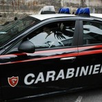 Stava per versare 1.400 euro, truffa sventata in extremis da Carabinieri e personale di banca (foto di repertorio)