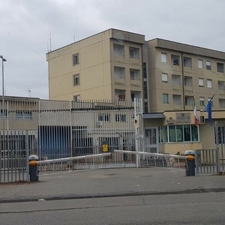 Biella, tensione in carcere: appiccato un incendio, detenuti messi in salvo dalla Polizia Penitenziaria (foto di repertorio)