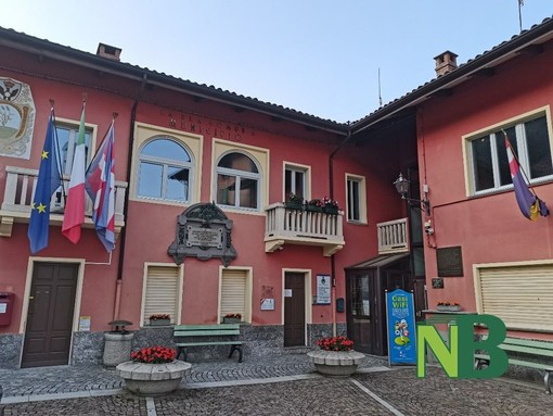 A Miagliano arriva il camper ASL attrezzato ad ambulatorio mobile in Piazza Martiri A Miagliano arriva il camper ASL attrezzato ad ambulatorio mobile in Piazza Martiri